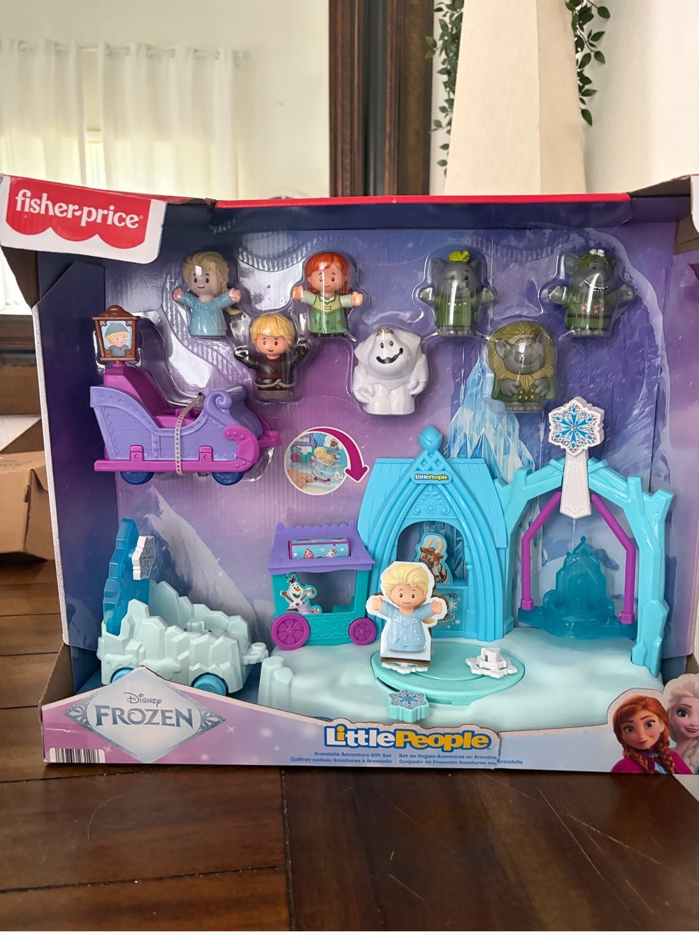 Fisher Price Little People Disney Frozen Arendelle Adventure Gift Set - NIB!